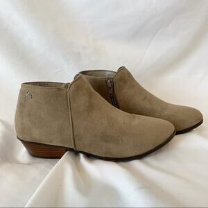 Sam Edelman Petty Putty Tan Suede Low Stacked Heel Ankle Booties Size 4